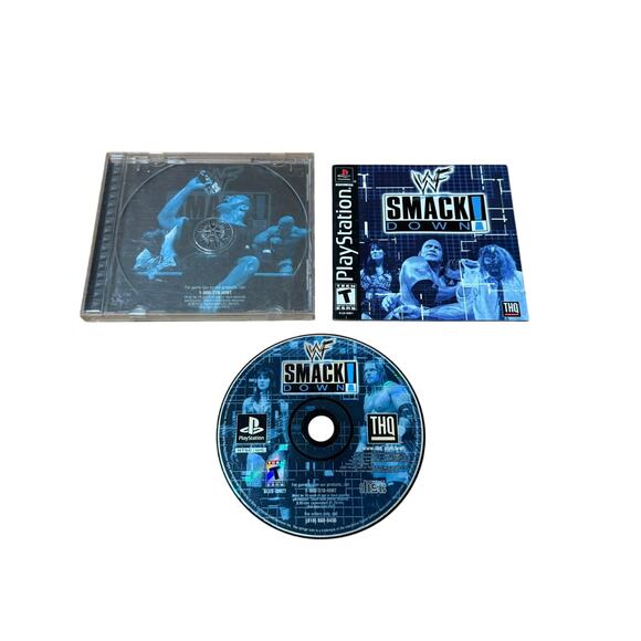 WWF Smackdown (Sony PlayStation 1, 2000) PS1 CIB Black Label Complete - Picture 1 of 11